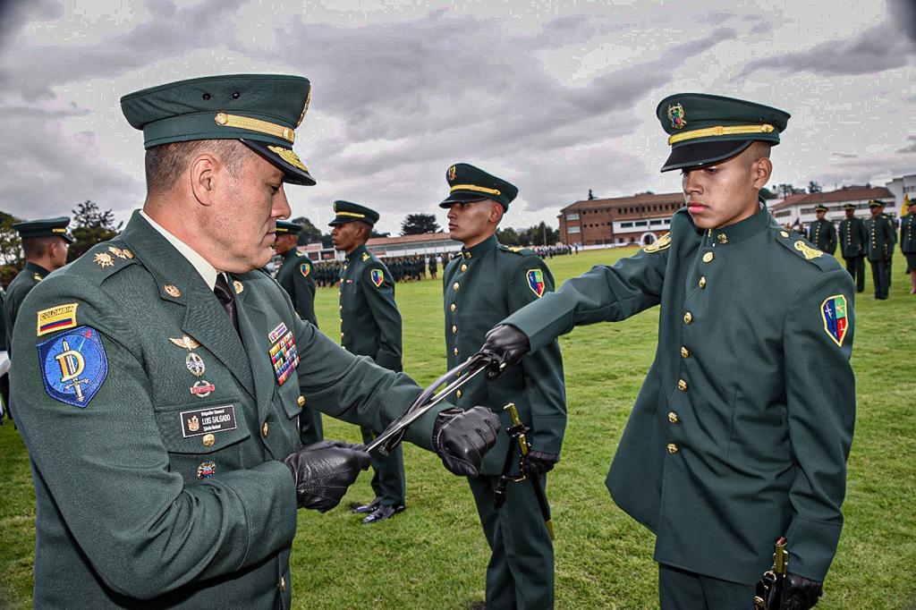 Escuela Militar De Cadetes - ESMIC - Inicio