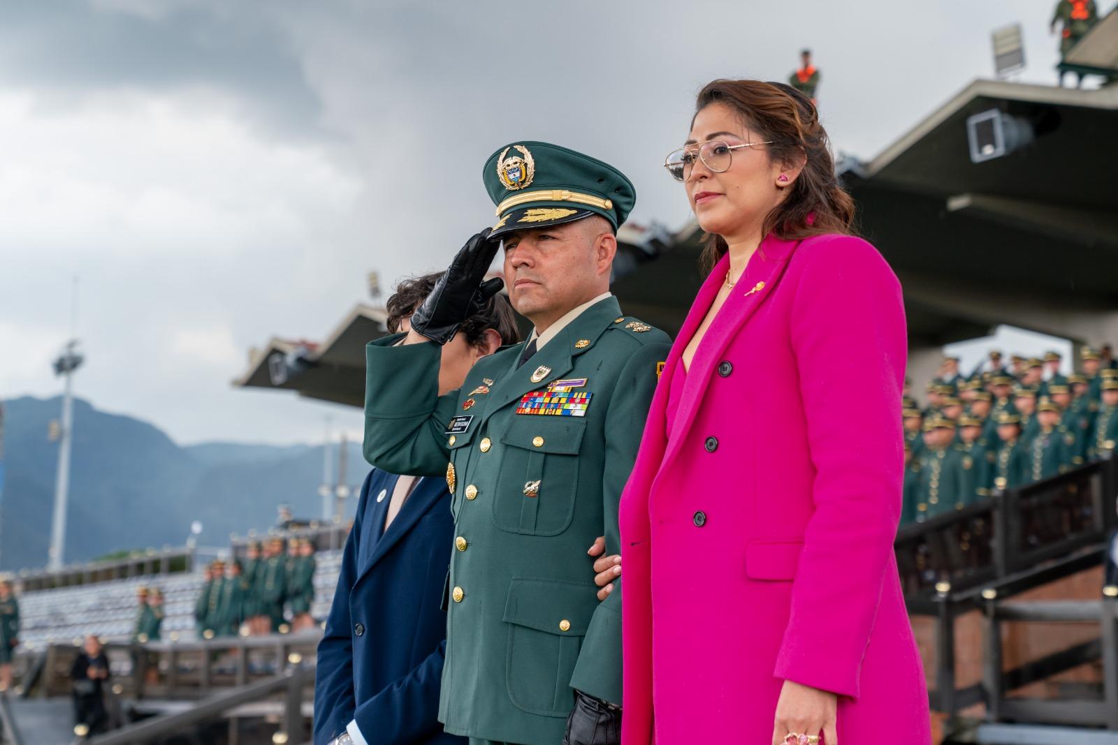 Nuevo director asume el liderazgo de la Escuela Militar de Cadetes, alma mater de los oficiales del Ejército Nacional